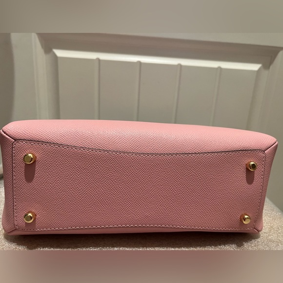 NWT Coach Mini Lillie Carryall - Picture 6 of 14